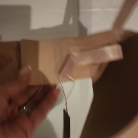 SKIMS Wireless Form T-Shirt Demi Bra Size 34 H - Picture 5 of 6